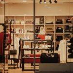 Illustration of Why a Capsule Wardrobe Simplifies Life for Busy Entrepreneurs